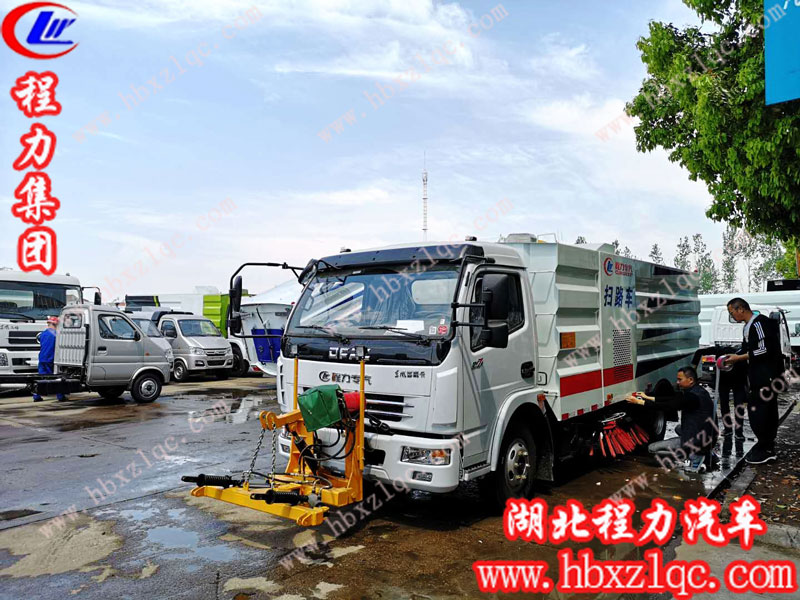 掃路車(chē)車(chē)主注意幾種常見(jiàn)錯(cuò)誤的維修方法