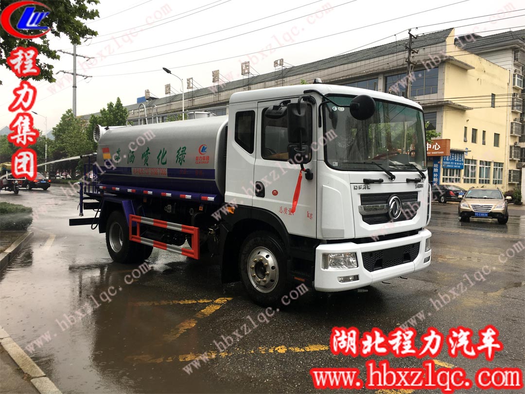 湖北程力提醒您，選購救護(hù)車時(shí)一定要注意的細(xì)節(jié)