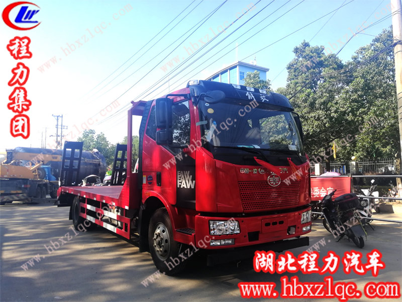 程力集團(tuán)解放J6平板運(yùn)輸車(chē)，助你財(cái)富翻倍，盆滿缽盈