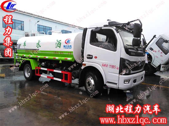 國六10方灑水車多少錢一輛？