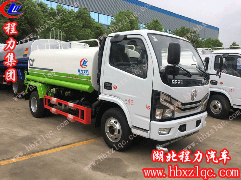 程力集團(tuán)國(guó)六5方灑水車年終鉅惠！趕快來(lái)購(gòu)！