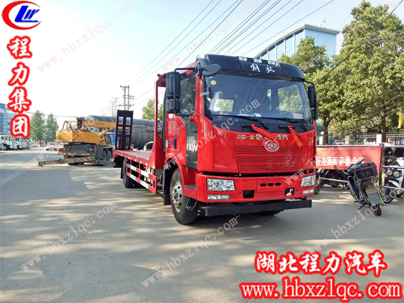 程力集團(tuán)解放J6平板運(yùn)輸車(chē)多少錢(qián)一輛？