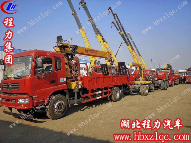 程力小編來科普下怎樣正確維護(hù)好隨車吊液壓泵供油系統(tǒng)呢？