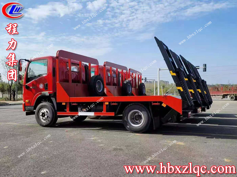 程力集團(tuán)平板運輸車.jpg