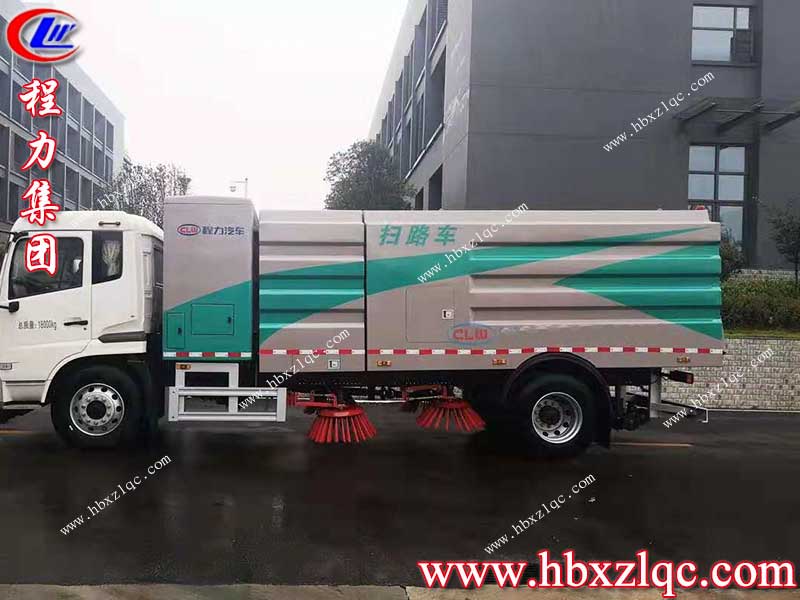 程力集團(tuán)純電動(dòng)的東風(fēng)天錦掃路車，經(jīng)濟(jì)又環(huán)保