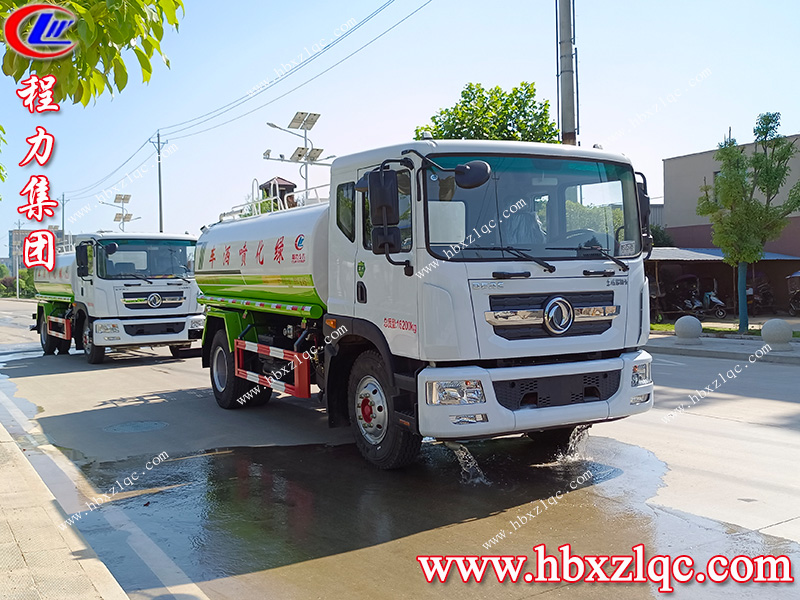 程力集團(tuán)東風(fēng)D9灑水車發(fā)車前往內(nèi)蒙古通遼市，為內(nèi)蒙抗旱救災(zāi)盡一份力！